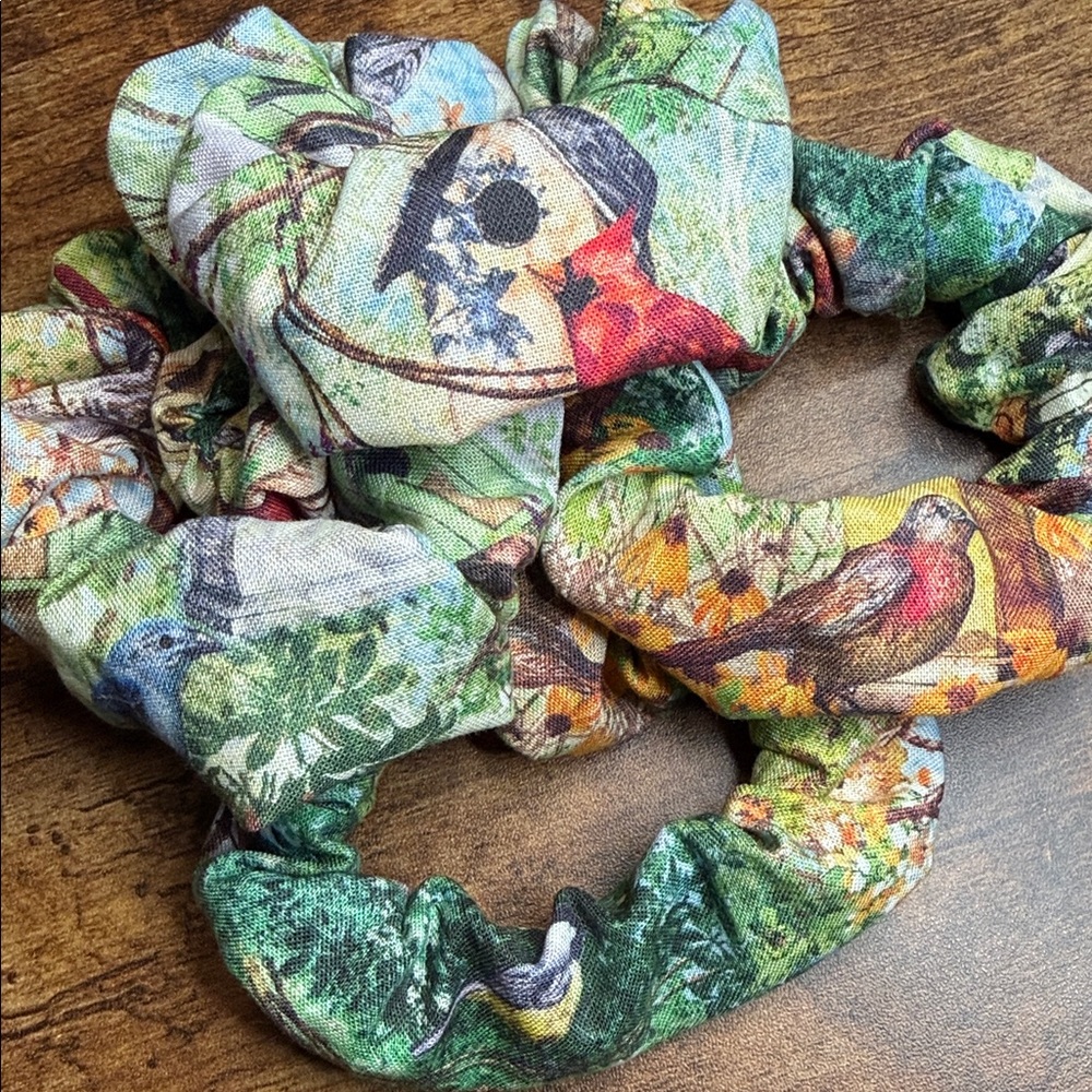 Nature Birds & Bird Houses Scrunchies 4 Pack NWT Price is firm Limited Stock